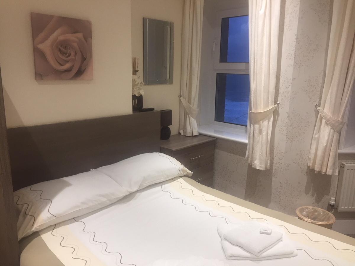 Bed and Breakfast Seashells New Quay Exterior foto